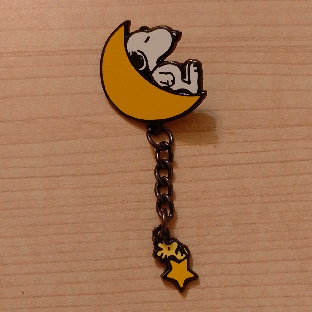 🆕 Peanuts Snoopy Woodstock Enamel Pin Brooch